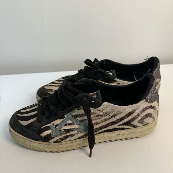 ORIGINAL off white shoes- zebra print - size 8 - Picture 5 of 8